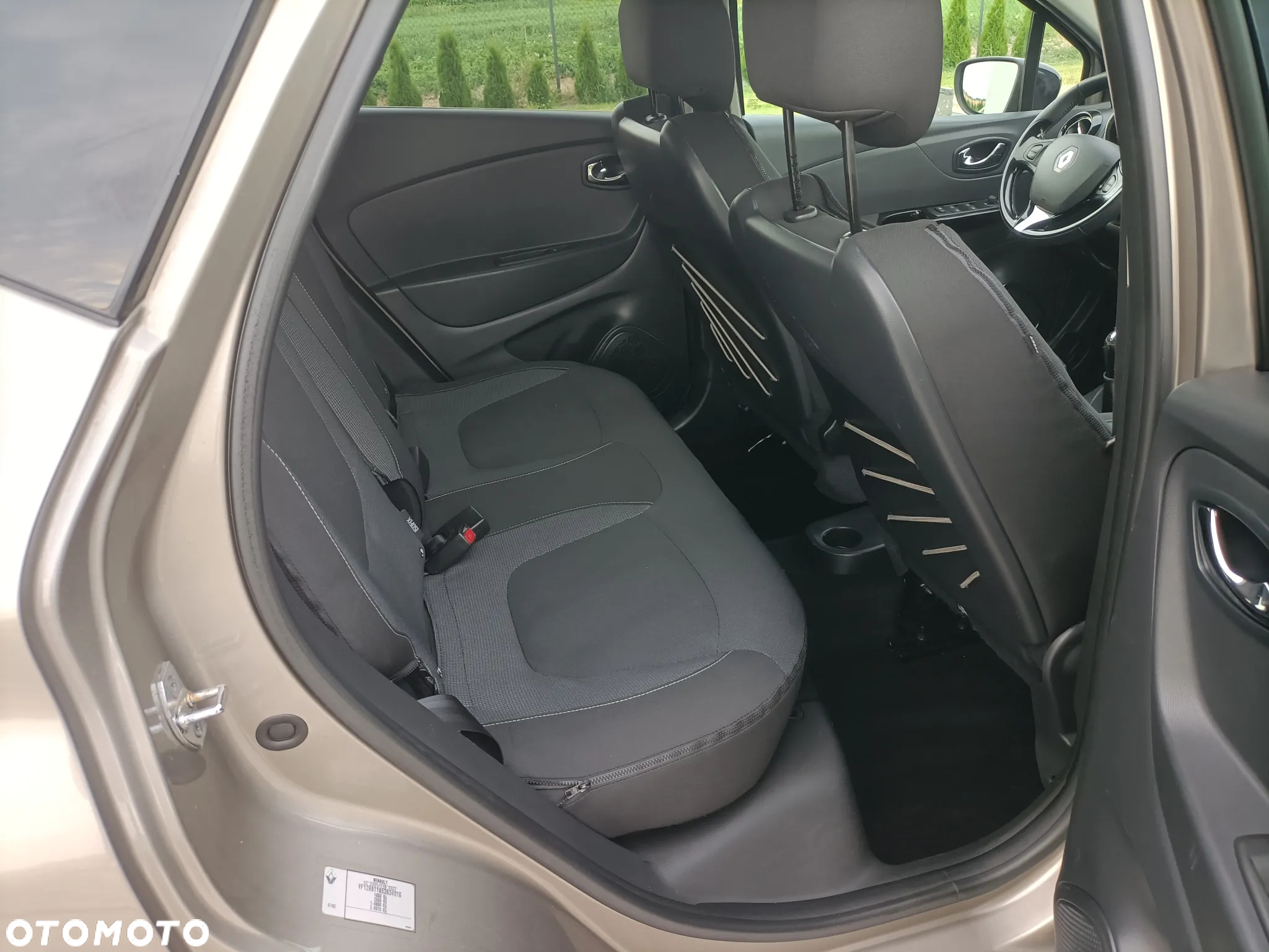 Renault Captur - 29