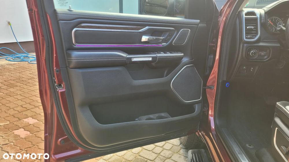 RAM 1500 Crew Cab Laramie - 15