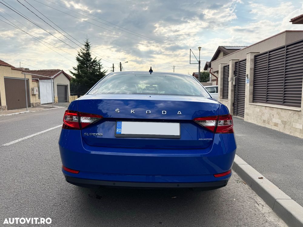 Skoda Superb 1.5 TSI DSG Ambition - 8