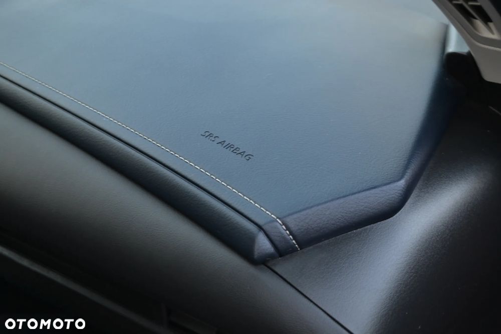 Mazda CX-30 2.0 mHEV Hikari 2WD - 35