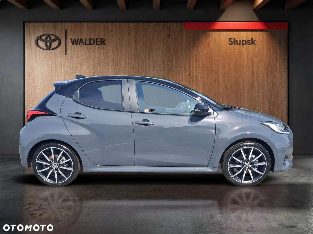Toyota Yaris Hybrid 1.5 GR Sport - 6