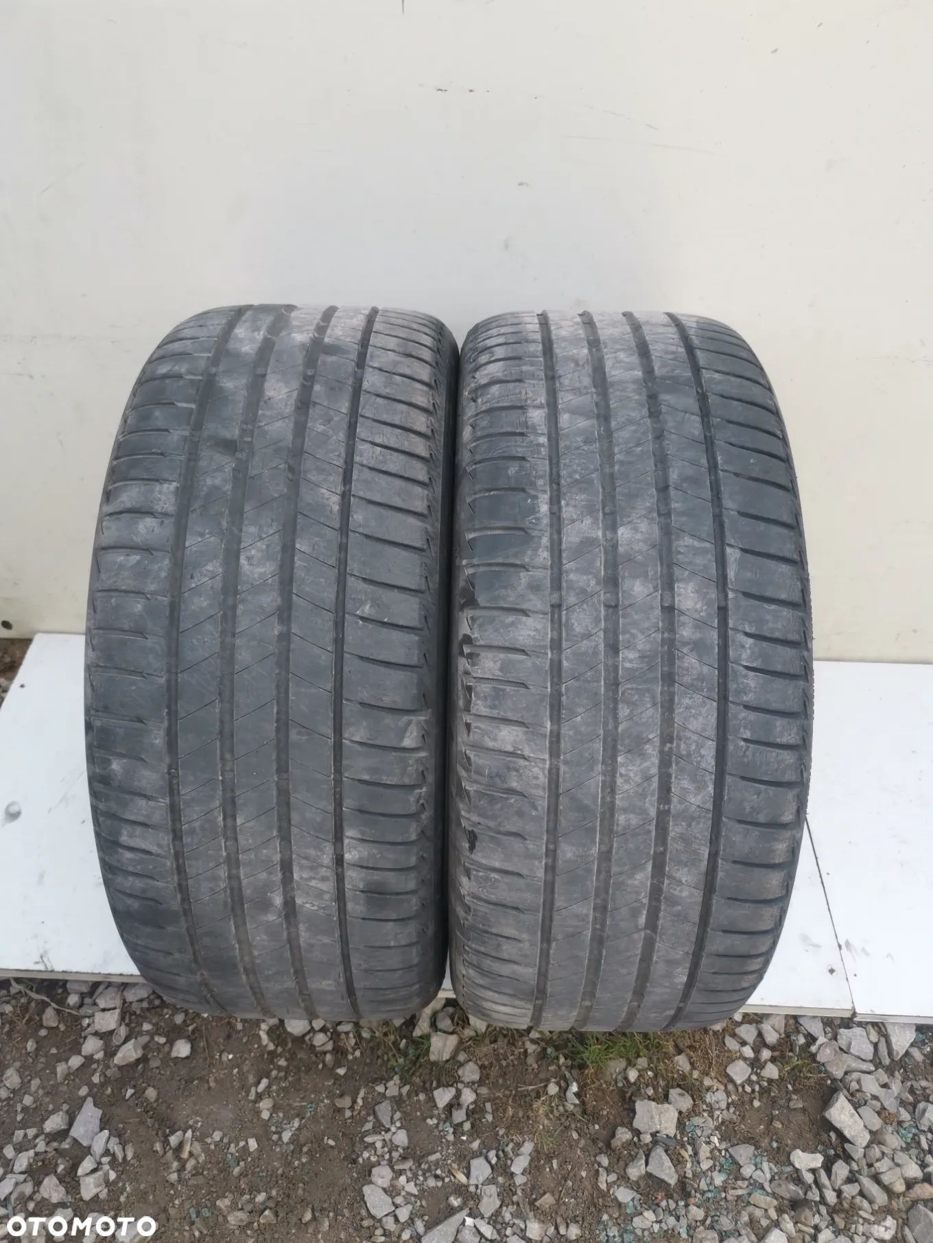OPONY LETNIE 245/40 R19 BRIGESTONE - 1