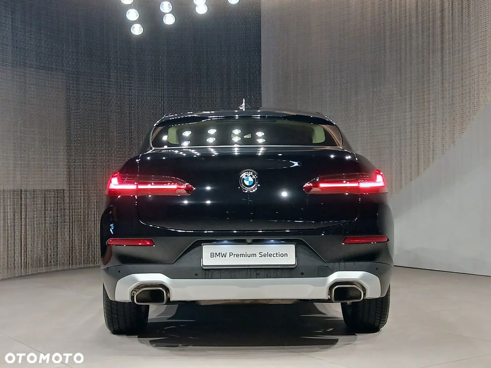 BMW X4 xDrive30d xLine sport - 9