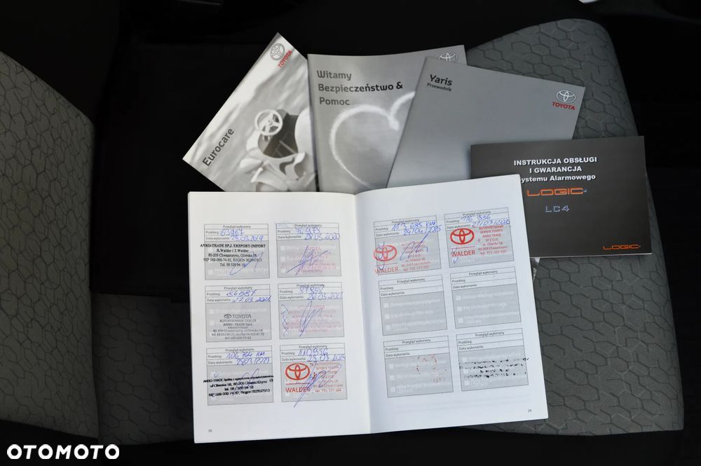 Toyota Yaris 1.33 Prestige - 38