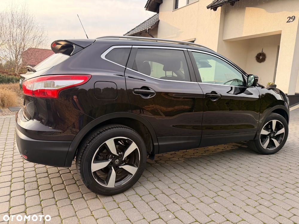 Nissan Qashqai - 6
