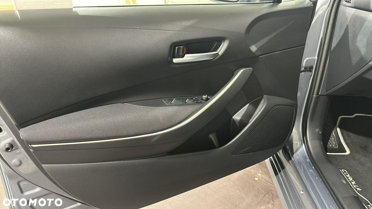 Toyota Corolla - 14