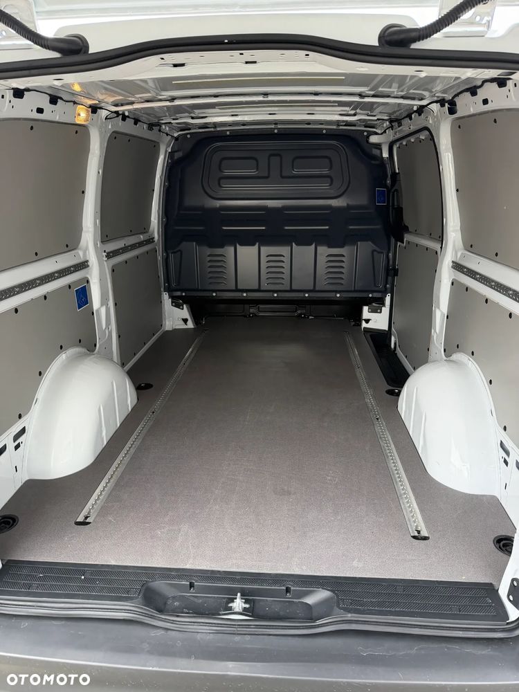 Mercedes-Benz Vito 114 Nowy Model  uszkodzony - 11