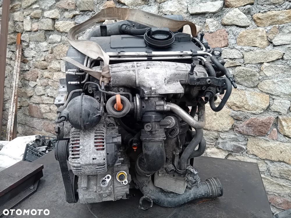 Silnik 2.0 16V Tdi BKD kompletny AUDI A3 8P VW GOLF V SEAT SKODA - 1