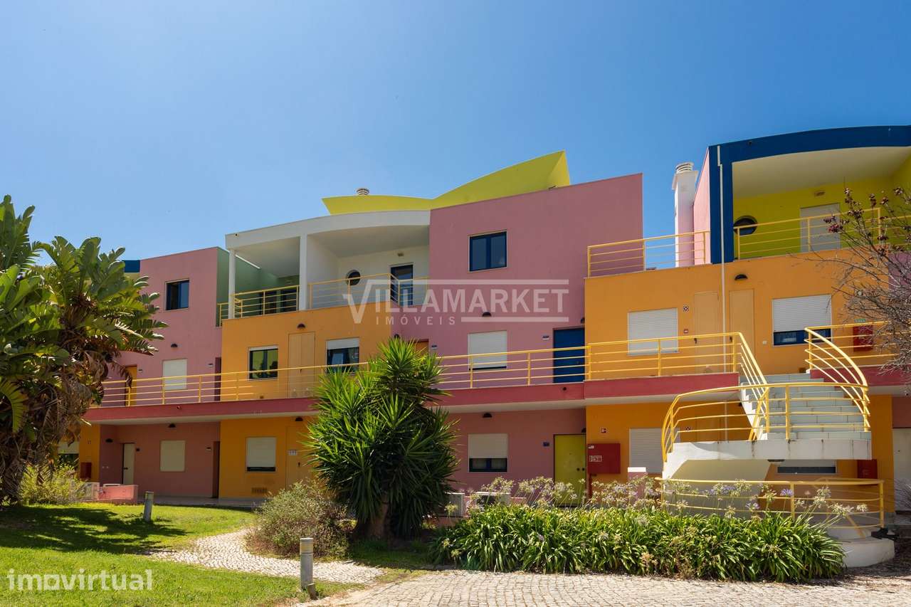 Apartamento T2 Duplex com vista mar inserido no complexo turístico de - Grande imagem: 2/45