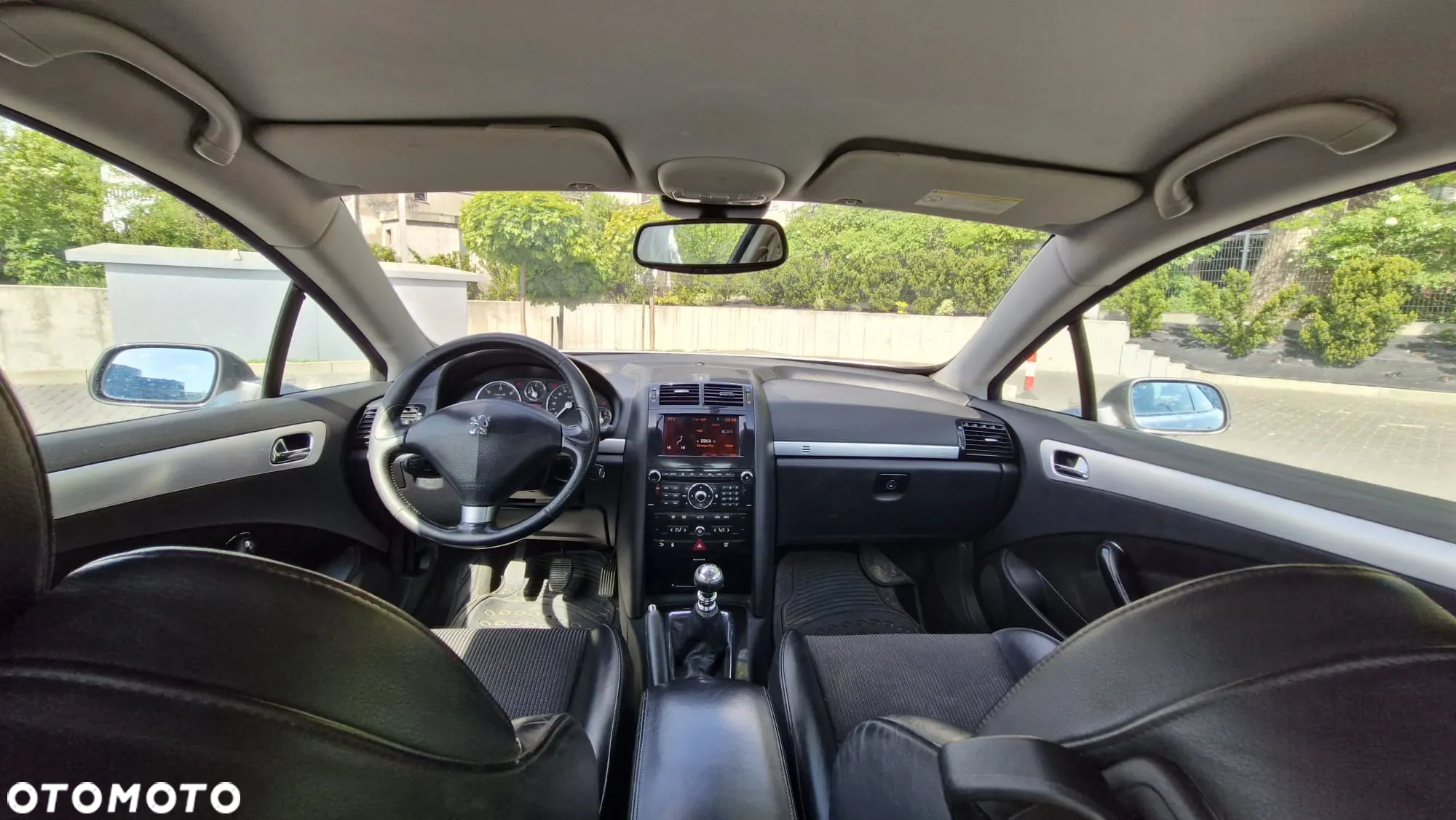 Peugeot 407 - 11