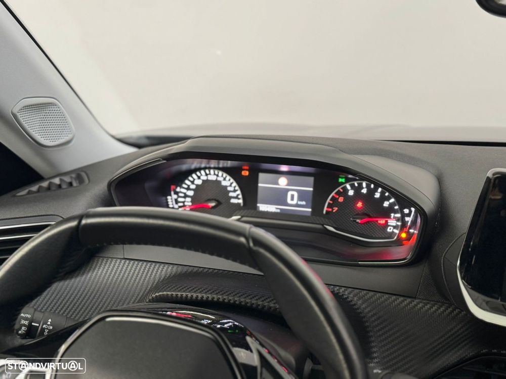Peugeot 2008 1.2 PureTech Active Pack - 30
