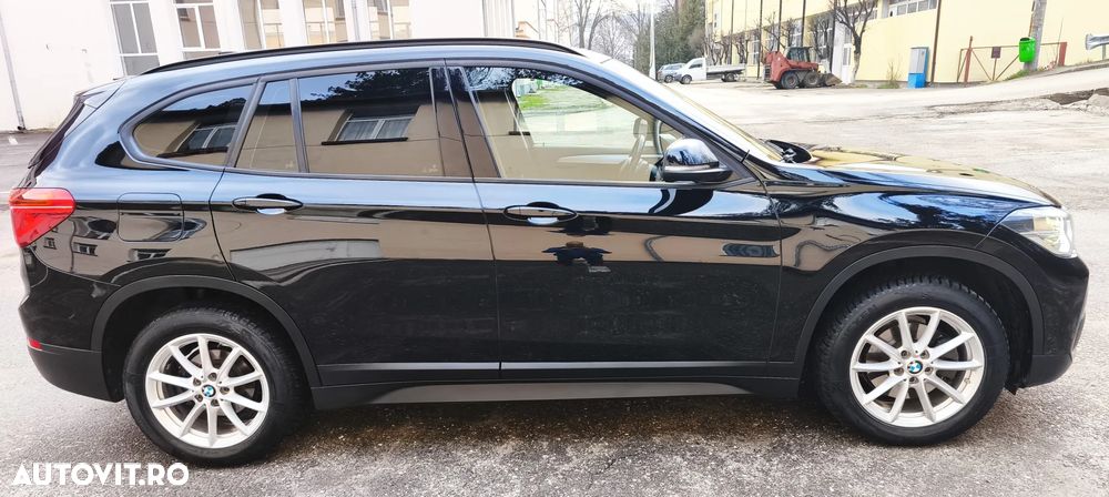 BMW X1 - 10