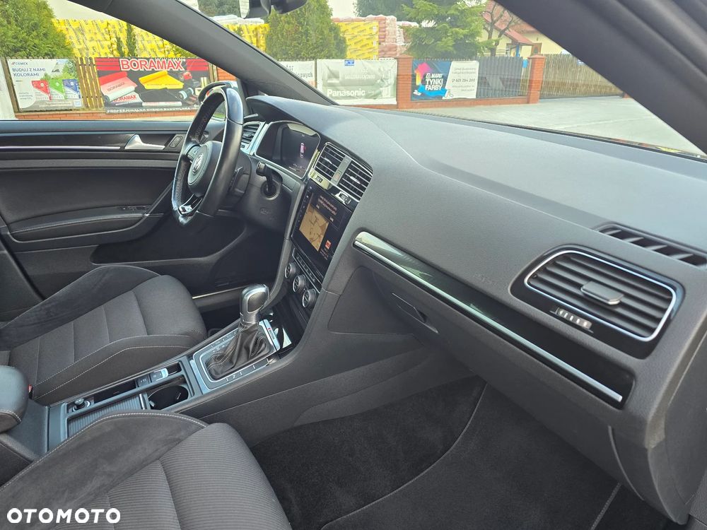 Volkswagen Golf R 4Motion (BlueMotion Technology) DSG - 28