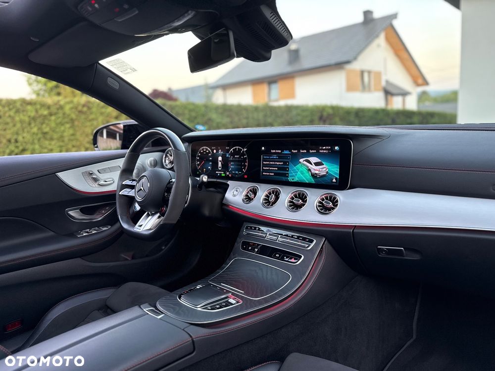 Mercedes-Benz Klasa E AMG 53 4Matic AMG Speedshift 9G-TRONIC - 11