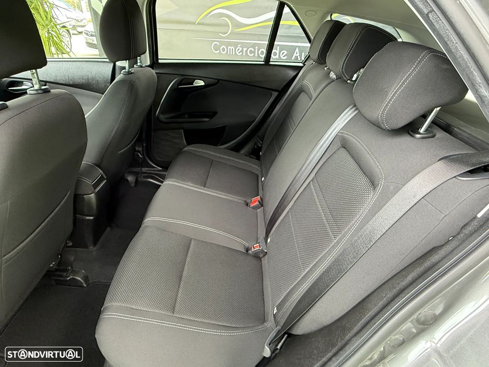 Fiat Tipo Station Wagon 1.3 M-Jet Lounge - 17