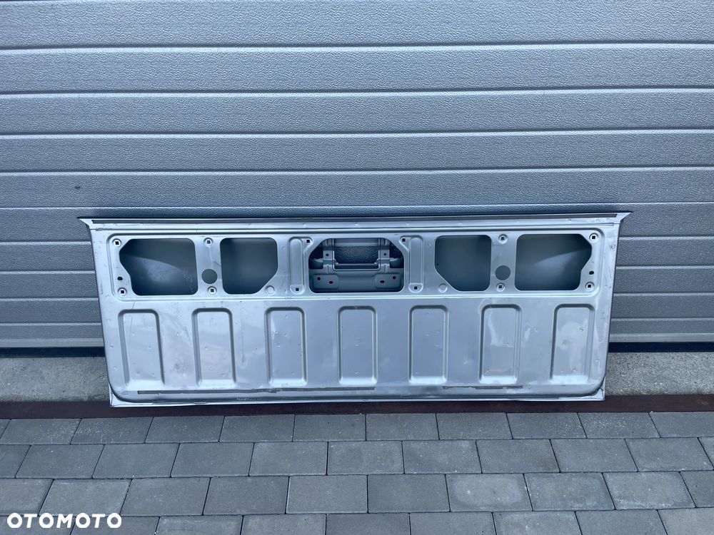 KLAPA TYLNA, BURTA ISUZU D-MAX  2021-- - 5
