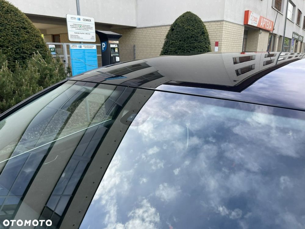 Volkswagen Passat - 31