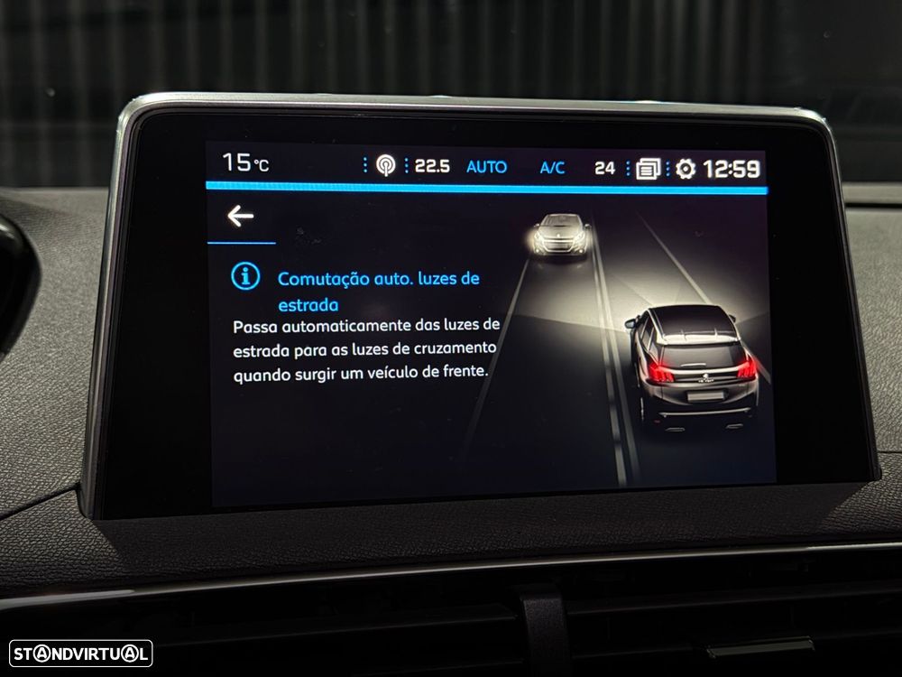 Peugeot 3008 1.2 PureTech Allure Pack - 22