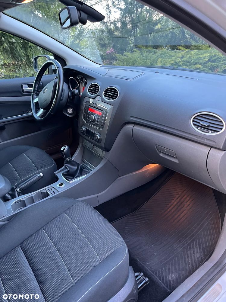 Ford Focus 1.8 TDCi Titanium - 8