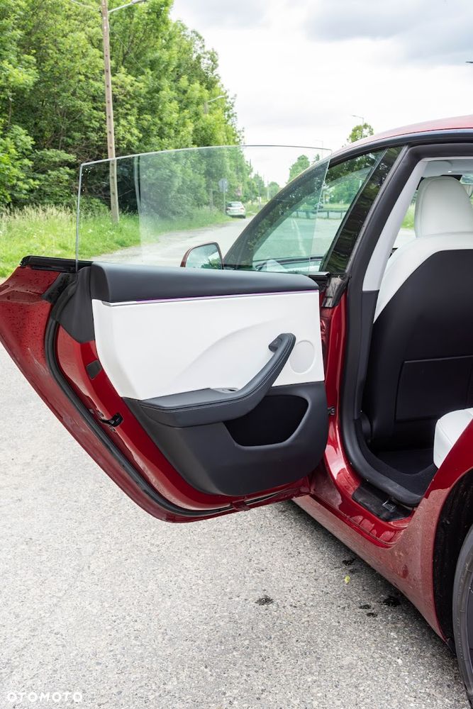 Tesla Model 3 Long Range AWD Premium - 6