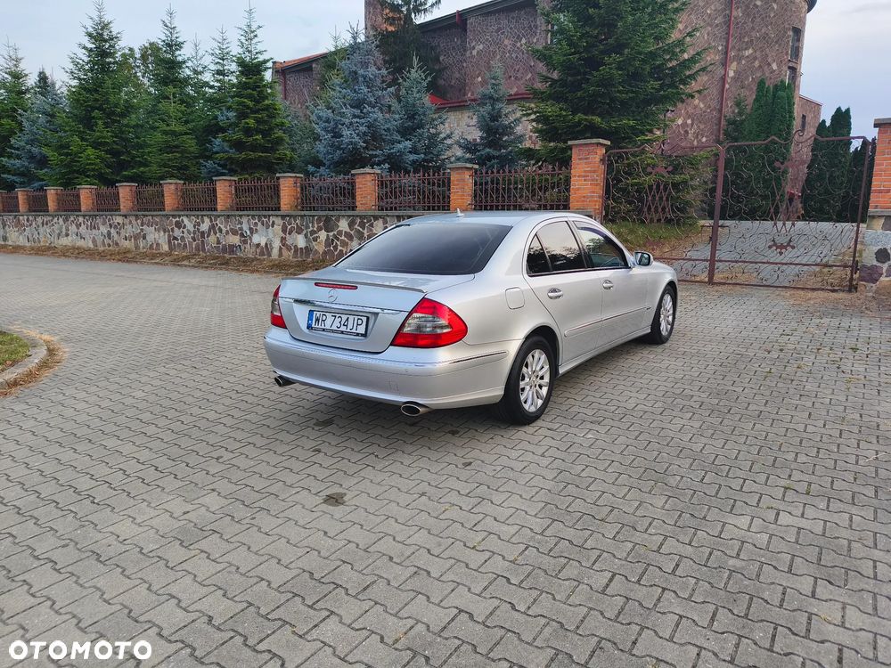 Mercedes-Benz Klasa E 230 7G-TRONIC Elegance - 10