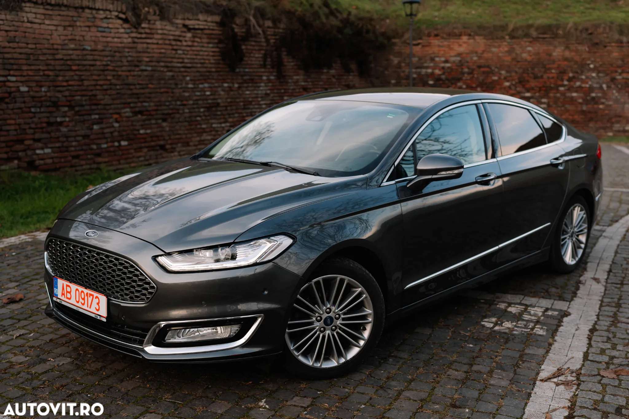 Ford Mondeo - 4