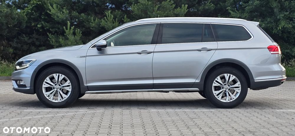 Volkswagen Passat Alltrack 2.0 TDI SCR 4Motion DSG - 2