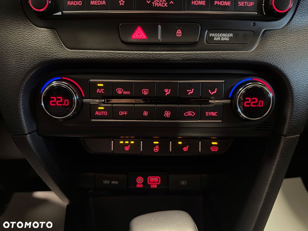 Kia Ceed 1.4 T-GDI L DCT - 14