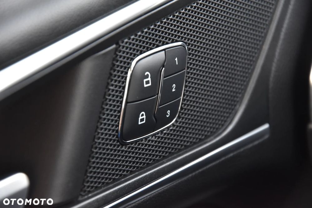 Ford S-Max 2.0 TDCi Bi-Turbo Titanium PowerShift - 29