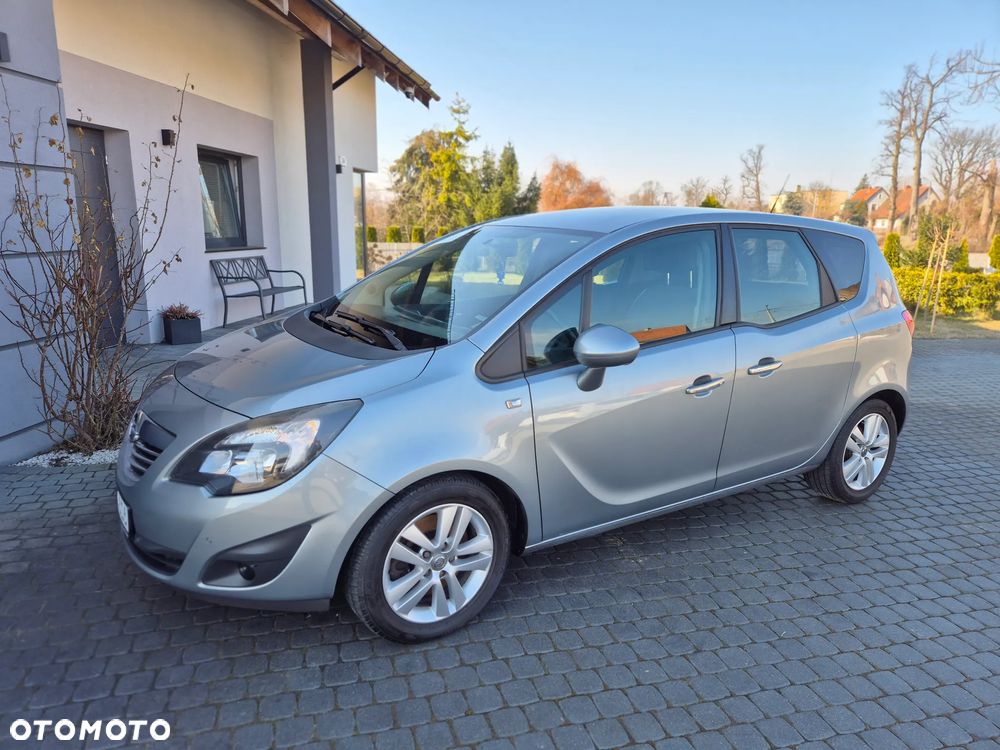 Opel Meriva 1.7 CDTI 150 Jahre - 12