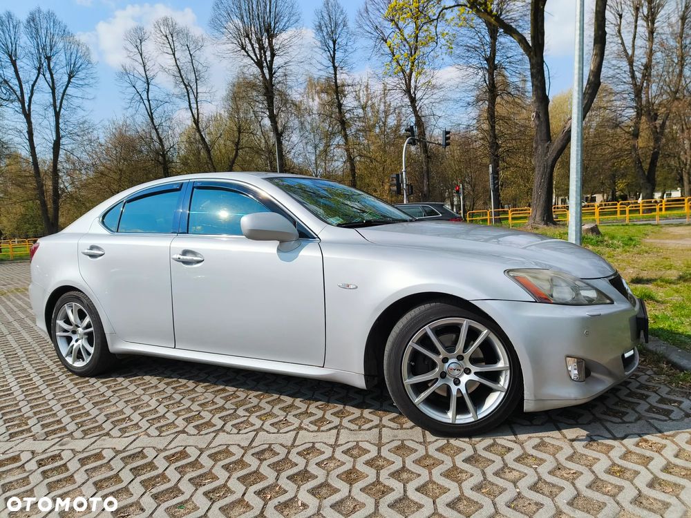 Lexus IS 250 Prestige - 8