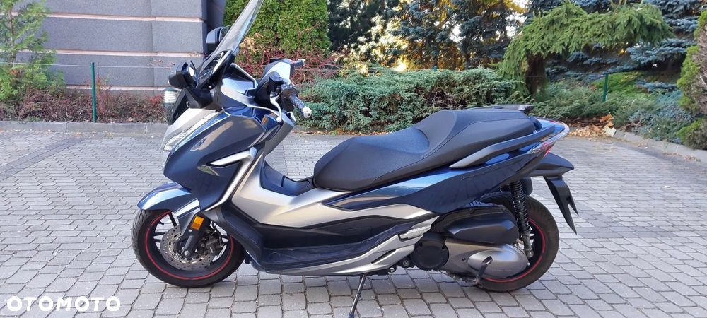 Honda NSS - 17