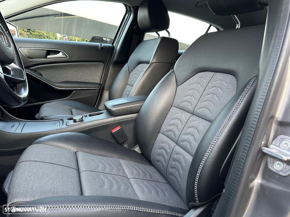 Mercedes-Benz GLA 200 d 7G-DCT Urban - 23