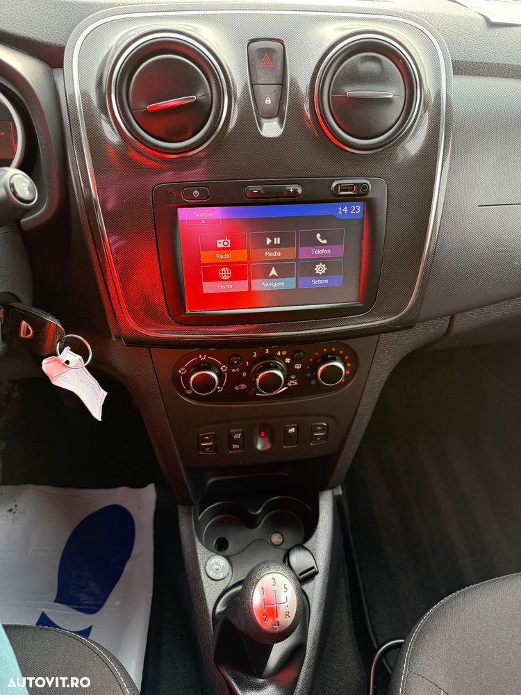 Dacia Logan 0.9 TCe Laureate - 16