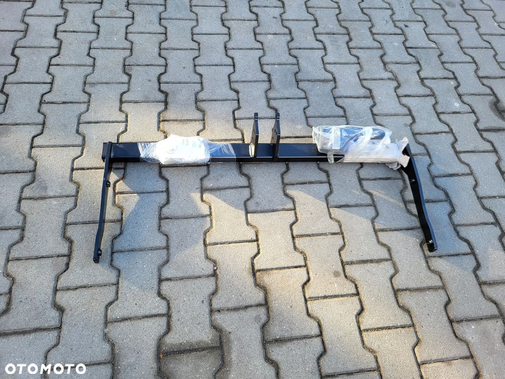 HAK VOLKSWAGEN PASSAT VARIANT Kombi, 4 drz. od 08.2014 od 2024- - 4