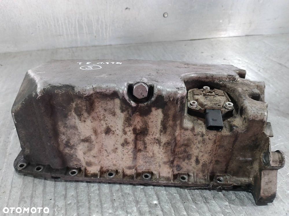 MISKA OLEJOWA VW TRANSPORTER T5 038103603AD 1.9 TDI - 2