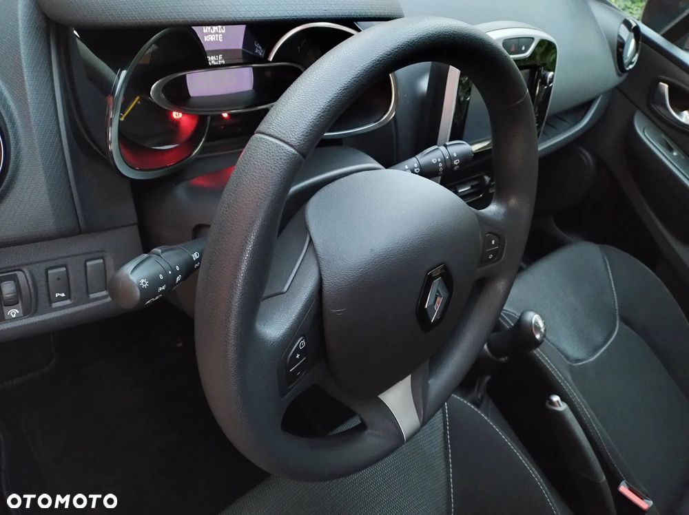 Renault Clio 1.2 16V 75 Experience - 6