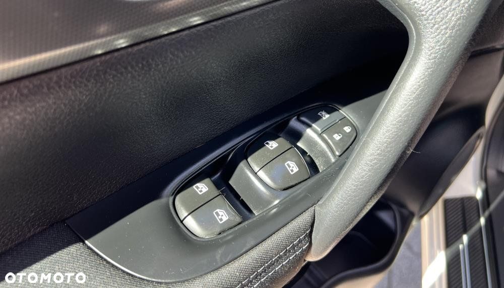 Nissan Qashqai - 19