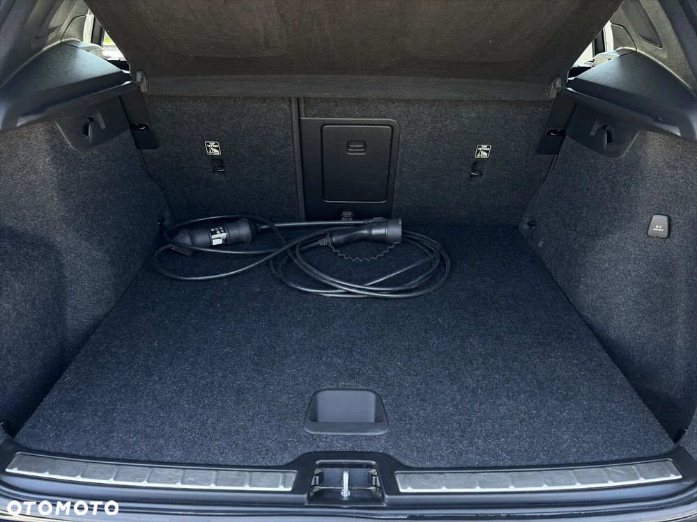 Volvo XC 40 - 20