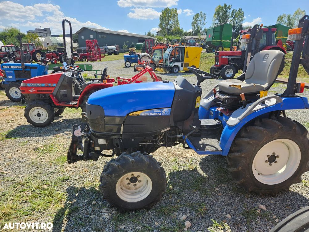 New Holland TC 24 4x4 - 2