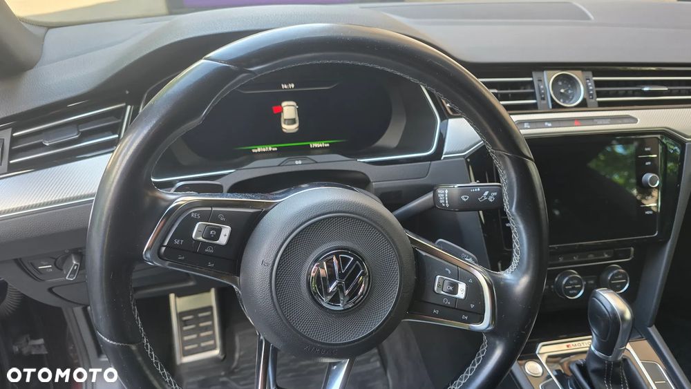 Volkswagen Arteon 2.0 TDI Bi-Turbo SCR 4Mot R-Line DSG - 10