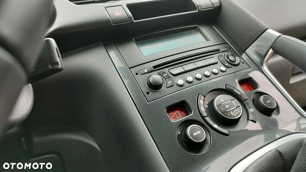 Peugeot 3008 1.6 HDi Active - 15