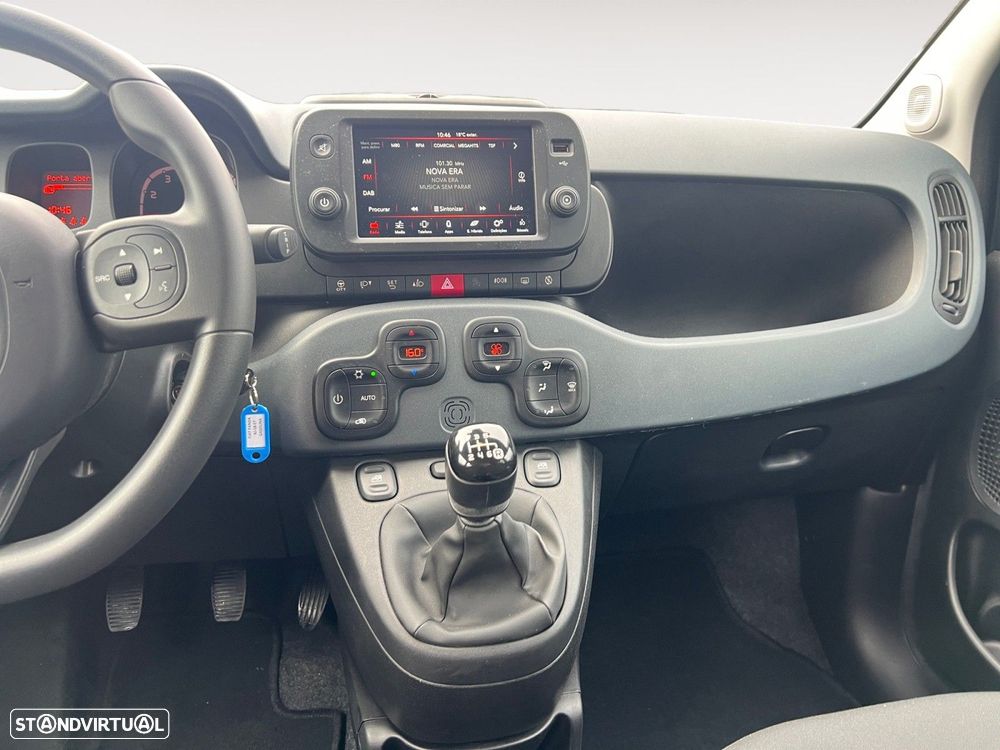 Fiat Panda 1.0 Hybrid (RED) - 11