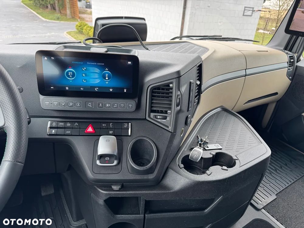 Mercedes-Benz ACTROS 1851 GIGA SPACE / ACC /SALONKA / NAVIGACJA / DWA ŁÓŻKA - 35