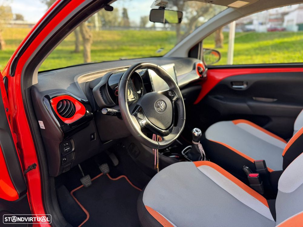 Toyota Aygo 1.0 X-Cite - 15