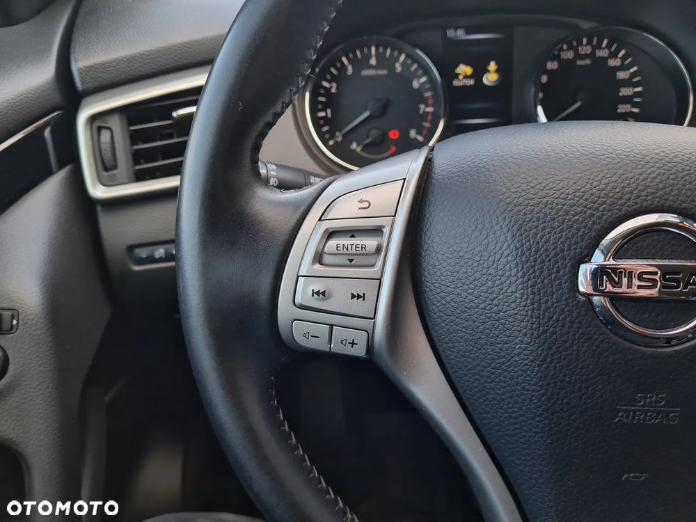 Nissan Qashqai 1.6 DIG-T N-Connecta - 11