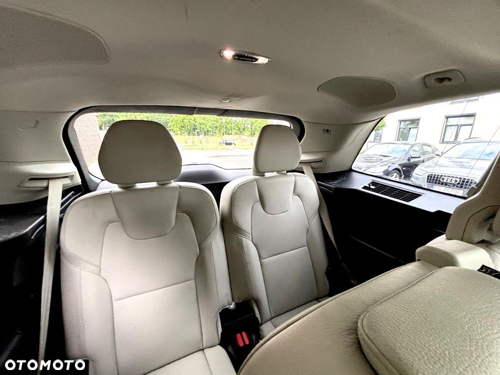 Volvo XC 90 T6 AWD Momentum 7os - 20