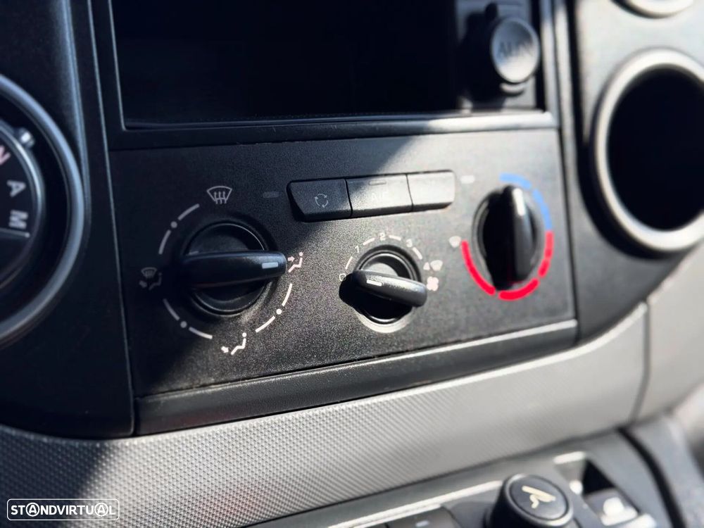 Citroën Berlingo 1.6 BlueHDi Feel ETG6 - 19