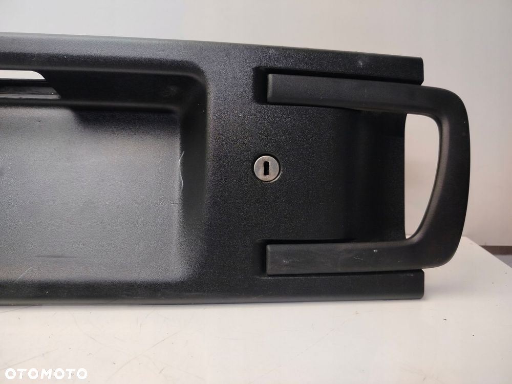 opel combo d 10r- blenda listwa klapy bagażnika tył tylna 07355019700e - 4