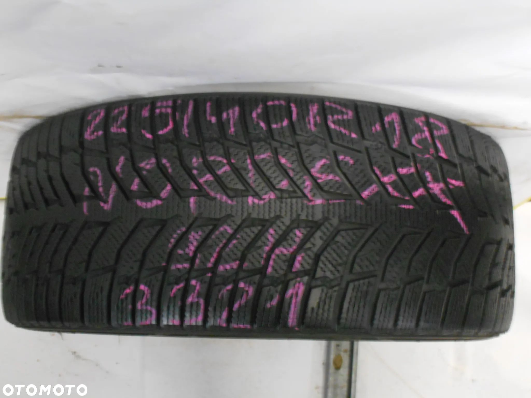 OPONA POJEDYNKA 225/40R18 NORDEXX WINTER SAFE 2 DOT 3321 8MM - 1